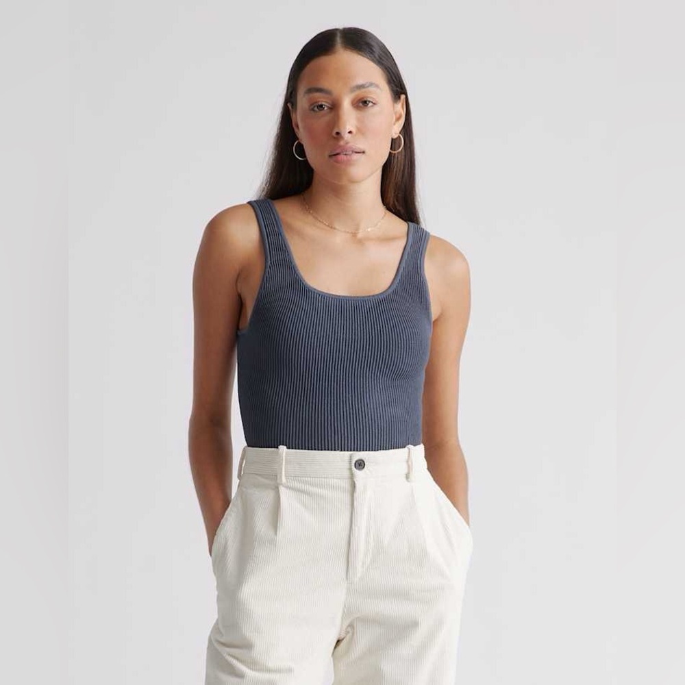 Quince Ribbed Crop Tank Top in Gray, Size Medium